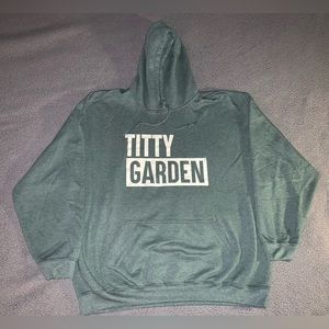 NWOT Gildan NBA Boston Celtics “Titty Garden” Celtic green hoodie sweatshirt